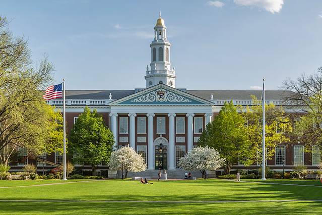 哈佛大学